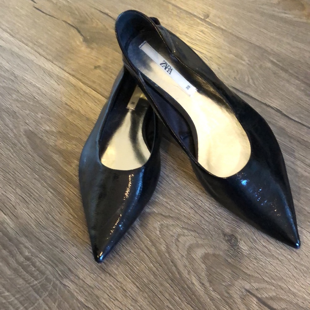 Zara Flats